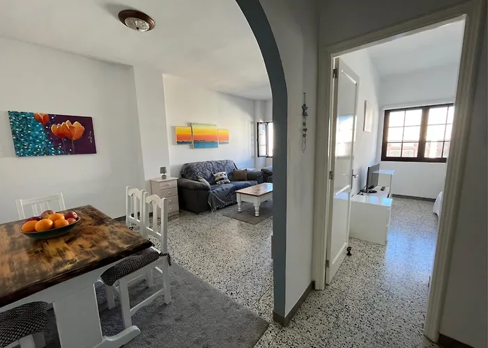 Guest house Casa Evan El Charco 3*